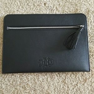 Kvd makeup bag